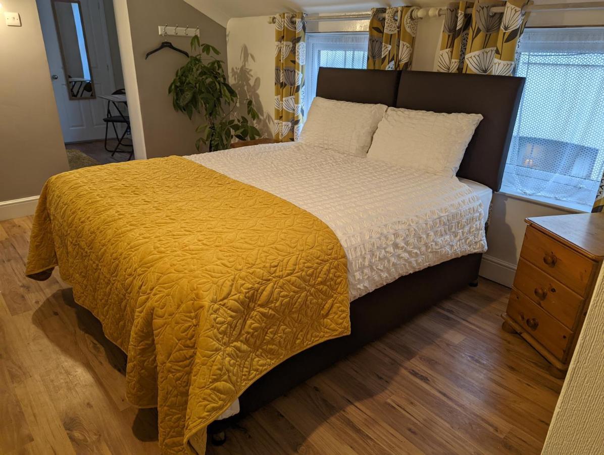 Gull Wing Guesthouse Лоустофт Екстер'єр фото